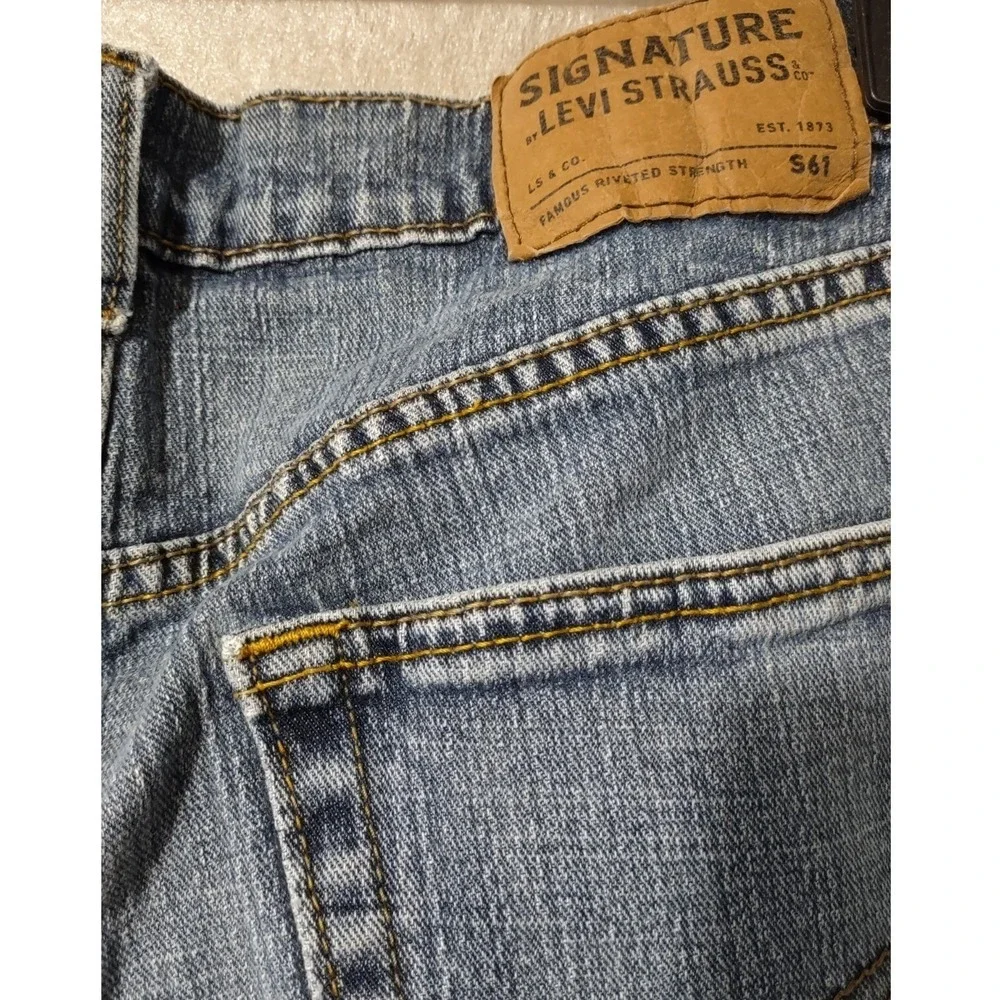 Signature By Levi Strauss S61 Jeans Mens 29x28 Relaxed 5 Pocket Blue Denim